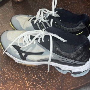Mizuno Volleyball Shoes